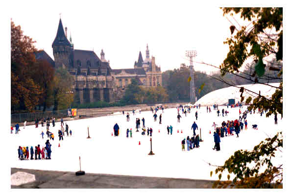 artificial skating rink, Budapest